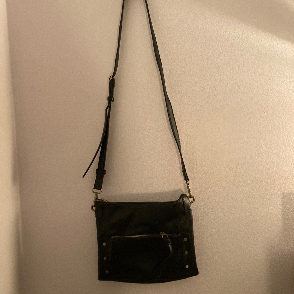 Lizard Thicket Cross Body